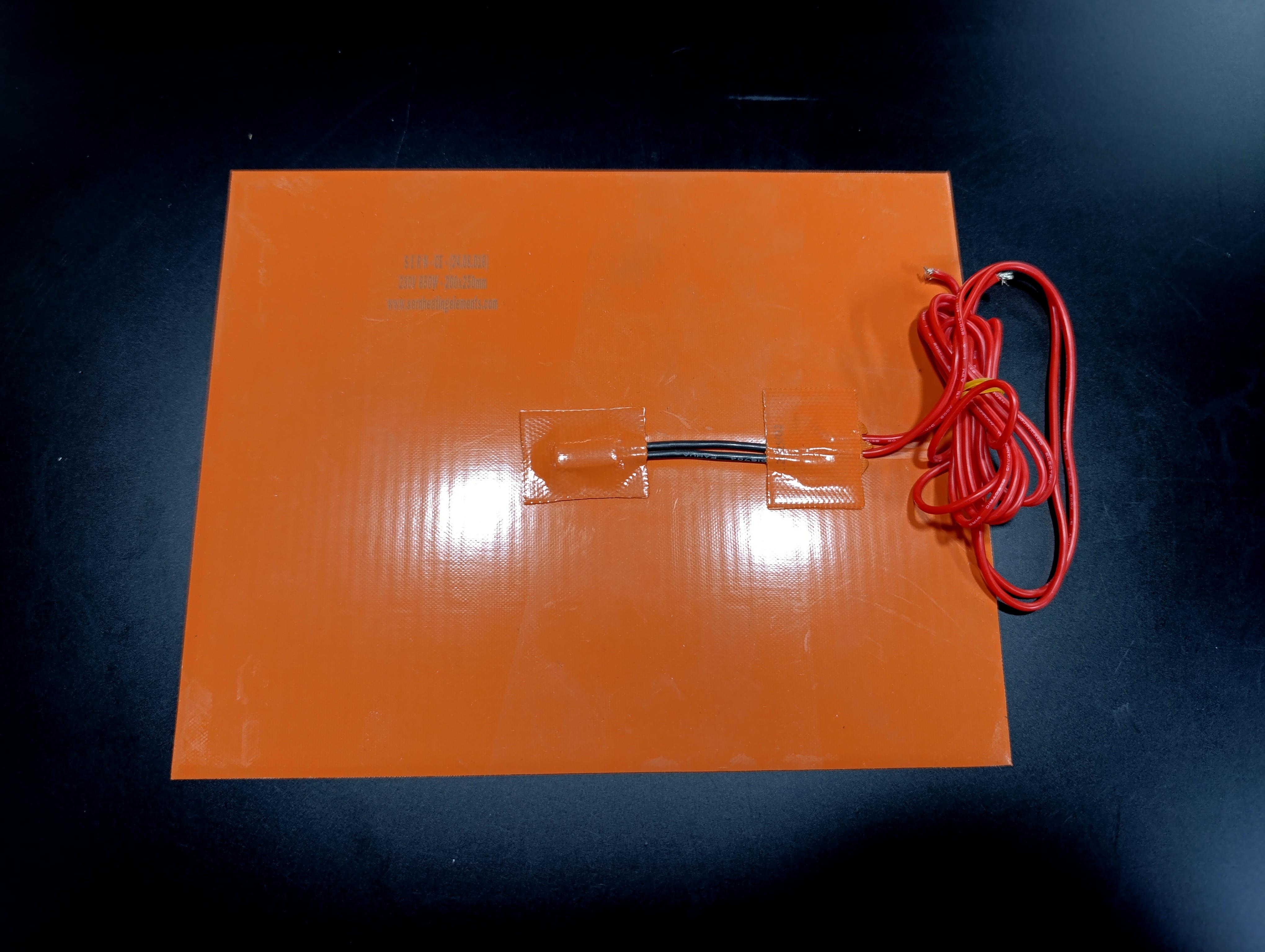 Sern Esnek Silikon Açık Büfe 25x20cm Yapışkanlı Termikli Isıtıcı Rezistans 650W R1035
