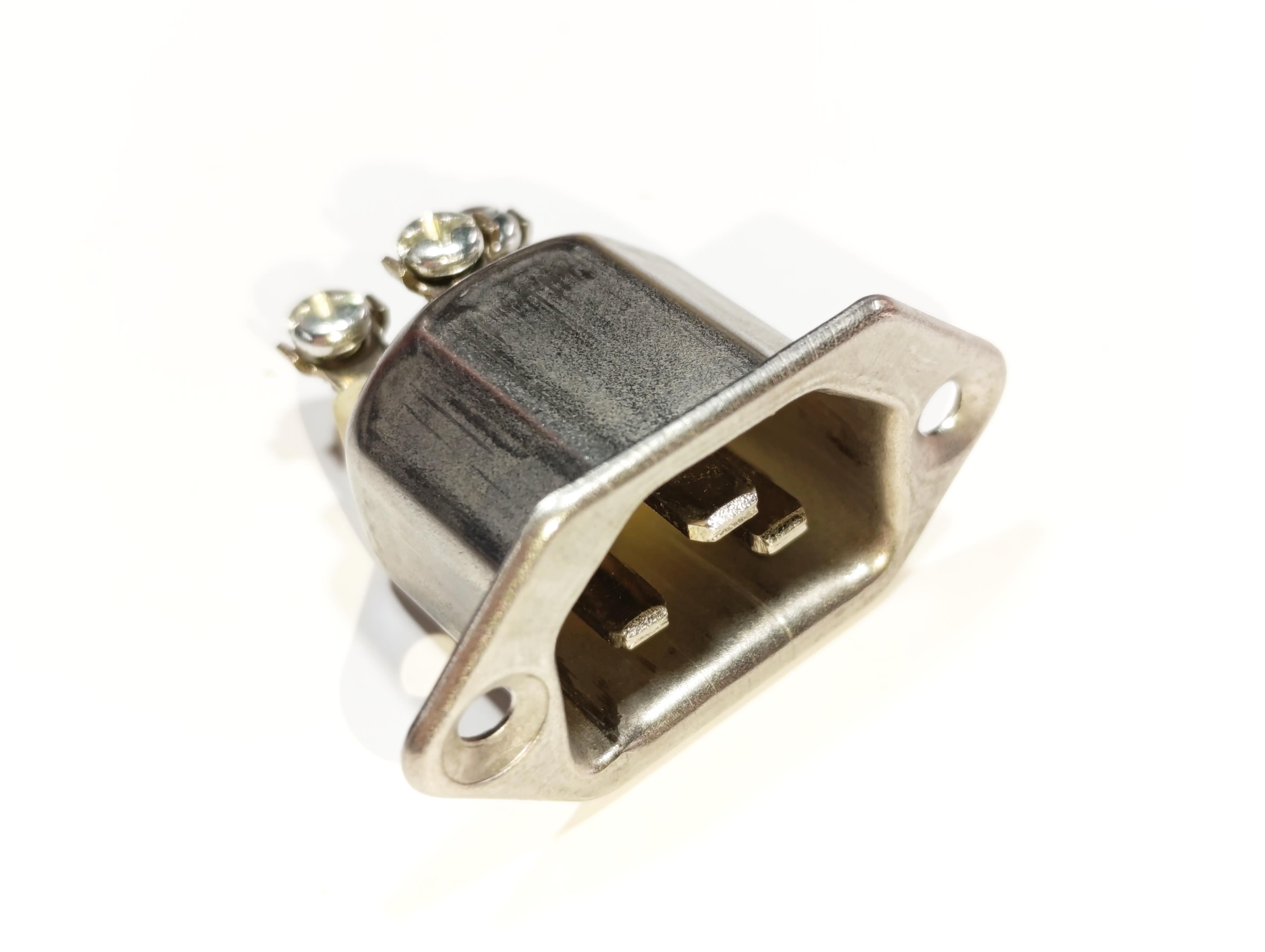 TYP-PRİ-3 Endüstriyel Priz – Alüminyum/Seramik – 300°C – 16A – 300V