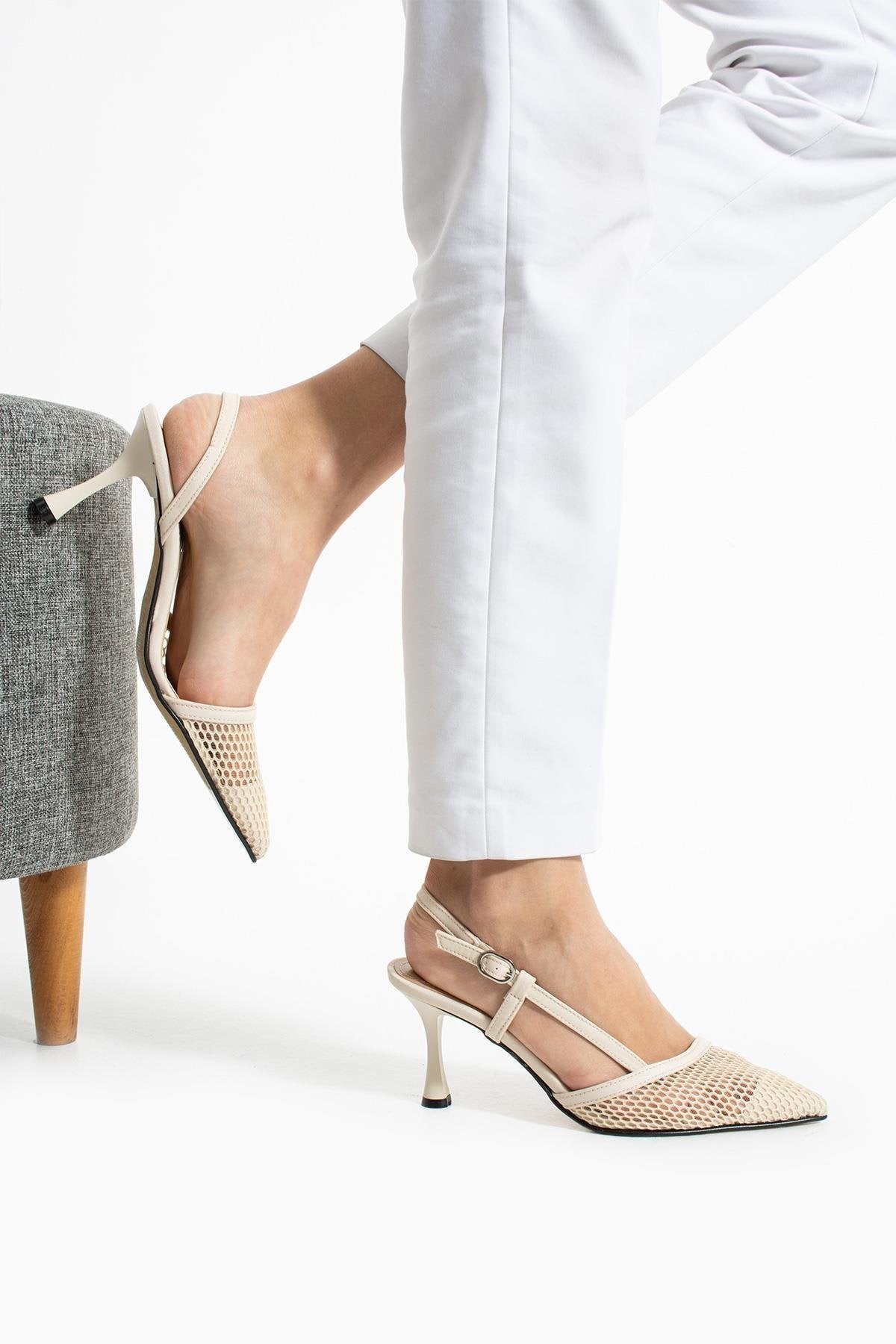 File Tasarımlı Rahat Stietto