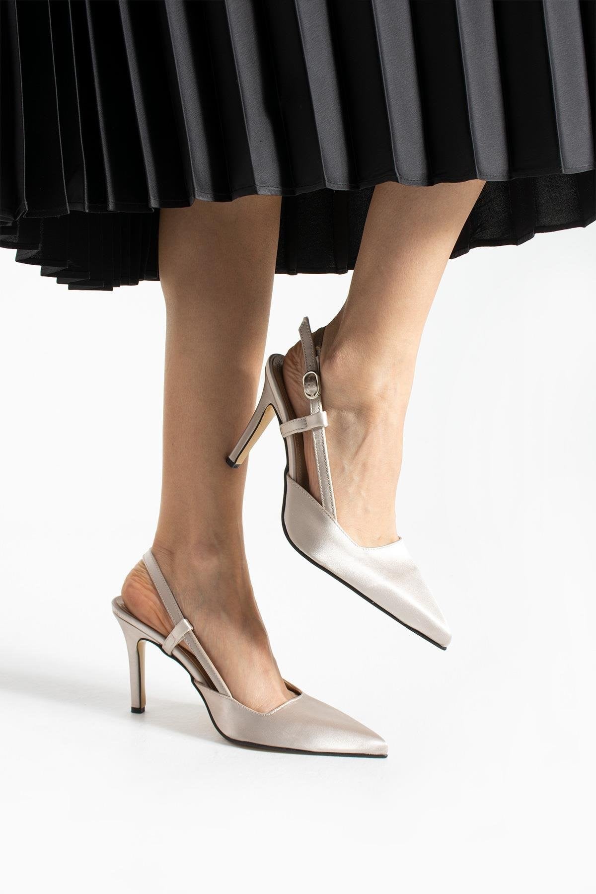 Saten Sade 9 Cm Rahat Topuklu Stiletto