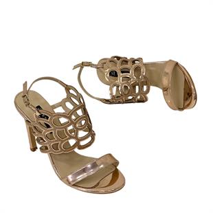 11 CM SİMLİ TEK BANTLI TOPUKLU AYAKKABI