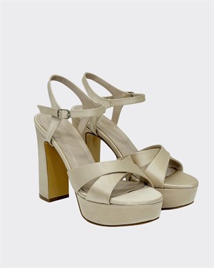 13 Cm Rahat Topuklu Platform Ayakkabı