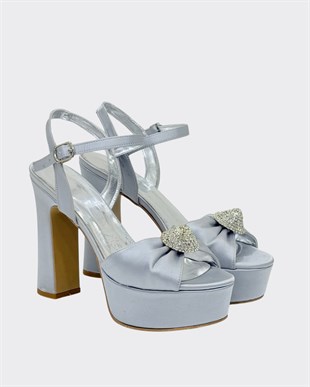 13 Cm Rahat Topuklu Toka Tasarımlı Platform Ayakkabı