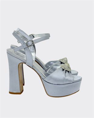 13 Cm Rahat Topuklu Toka Tasarımlı Platform Ayakkabı