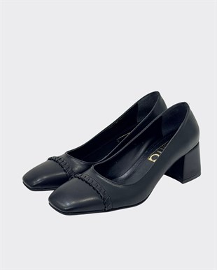 6 Cm Kalın Topuklu Örgü Detaylı Ayakkabı