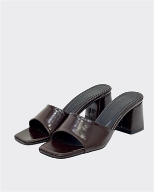 7 Cm Rahat Topuklu Sade Terlik