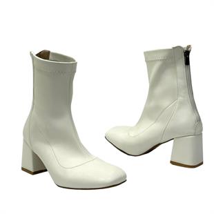 Arkadan Fermuarlı 6 Cm Rahat Topuklu Strec Bot