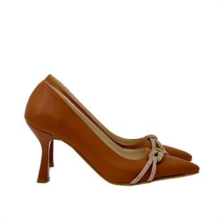 Büzgü Gerçek Taş Detaylı 9 Cm Topuklu Stiletto