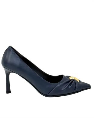 Büzgülü Toka Detaylı 8 Cm Rahat Topuklu Stiletto