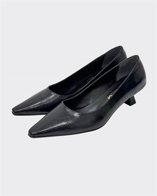 Fındık Topuklu Tasarımlı Sade Rahat Stiletto