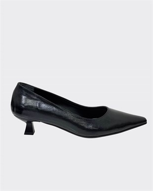 Fındık Topuklu Tasarımlı Sade Rahat Stiletto