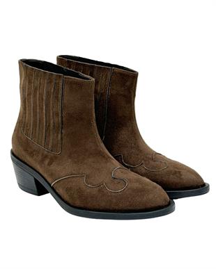 Geniş Boğaz Tasarımlı Kovboy Bot