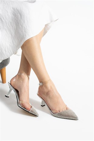 Gerçek Taş Detaylı 8 Cm Şeffaf Topuklu Stiletto