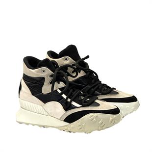 Gizli Topuklu Tasarım Spor Bot