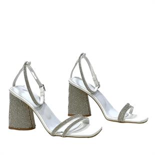GÜMÜŞ TAŞ KAPLAMALI TASARIM 10 CM TOPUKLU BANTLI AYAKKABI