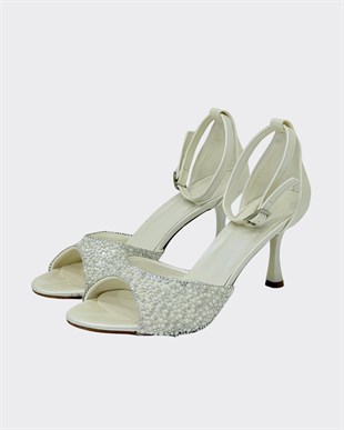 İnci Detaylı 8 Cm Rahat Topuklu Ayakkabı