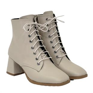 Kalın Topuklu Bağçıklı Bot