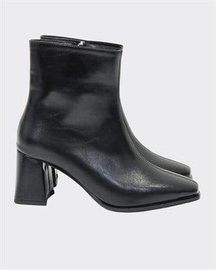 Kare Topuk Sade Stiletto BOT