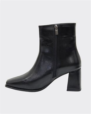 Kare Topuk Sade Stiletto BOT