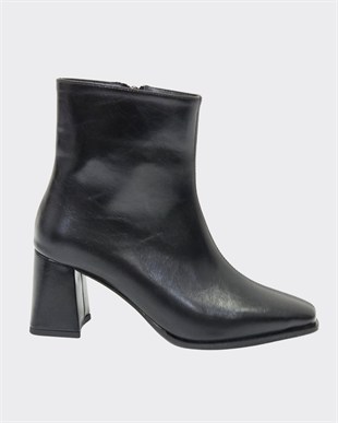 Kare Topuk Sade Stiletto BOT
