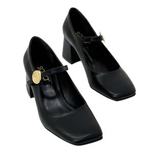 Küt Burunlu Bant Tasarımlı 6 Cm Kalın TopukluAyakkabı