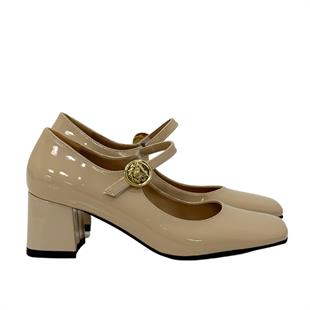 Küt Burunlu Bant Tasarımlı 6 Cm Kalın TopukluAyakkabı