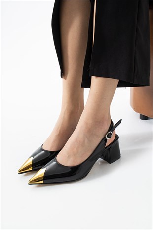 Metal Burun Detaylı 6 Cm Rahat Topuklu Stiletto