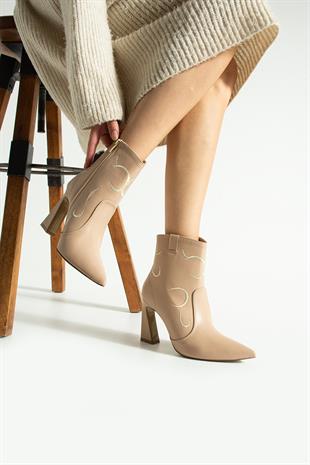 Nakış İşlemeli Tasarım Topuklu Bot