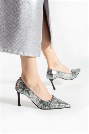 Özel Dokulu Tasarım 8 Cm Rahat Topuklu Stiletto
