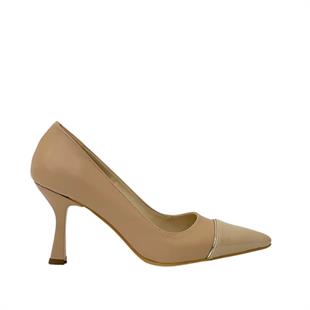 Rugan Burun Detaylı 9 Cm Topuklu Klasik Stiletto