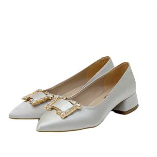 Saten Tasarım Tokalı 4 Cm Topuklu Stiletto