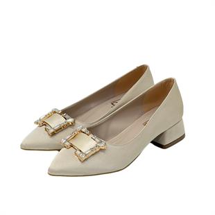Saten Tasarım Tokalı 4 Cm Topuklu Stiletto