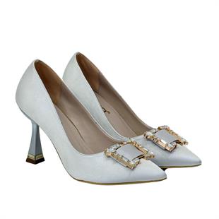 Saten Tasarım Tokalı 9 Cm Topuklu Stiletto