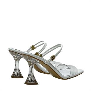 Şeffaf Bantlı 9 Cm Topuklu Rahat Terlik Ayakkabı