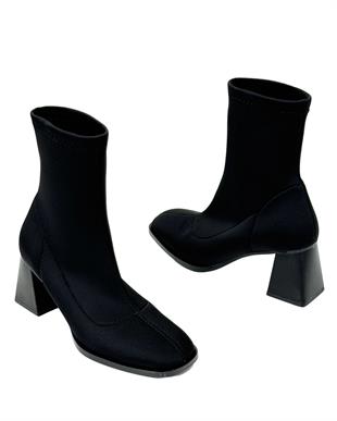 Streç Sade Kalın Topuklu Bot