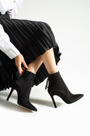 Streç Taş Detaylı Stiletto Bot