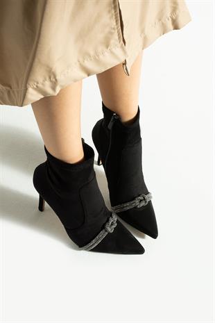 Streç Taş Detaylı Stiletto Bot