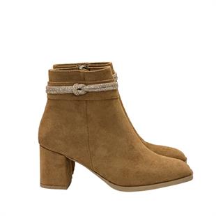 Süet Taş Detaylı 6 Cm Topuklu Bot