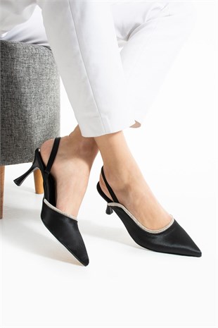 Taş Detaylı Saten Rahat Stiletto