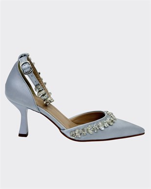 Taş Detaylı Tasarım 7 Cm Rahat Topklu Stiletto