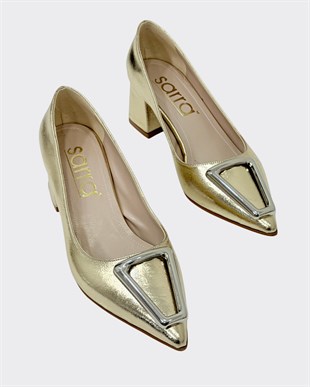 Tasarım Tokalı 6 Cm Kalıın Topuklu Stiletto