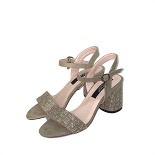 TAŞLI 8 CM KALIN TOPUKLU SANDALET