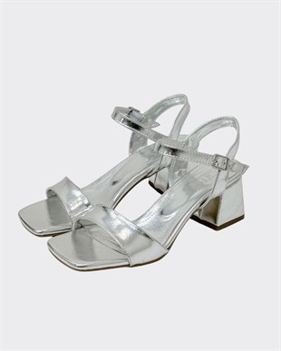 Tek Bant 6 Cm Rahat Topuklu Ayakkabı