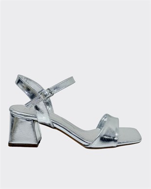 Tek Bant 6 Cm Rahat Topuklu Ayakkabı