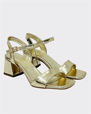 Tek Bant 6 Cm Rahat Topuklu Ayakkabı