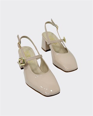 Tek Bantlı 6 Cm Rahat Topuklu Ayakkabı