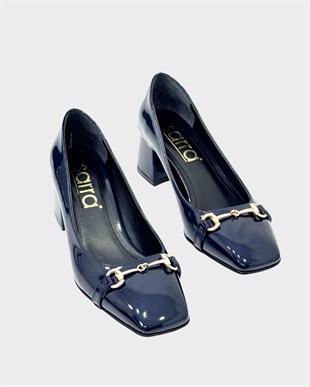 Toka Tasarımlı 6 Cm Kalıın Topuklu Ayakkabı