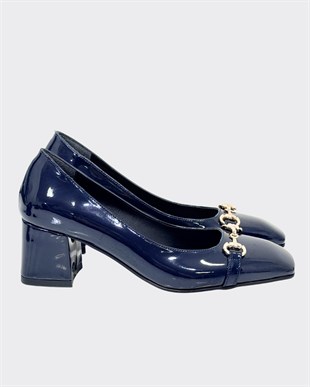 Toka Tasarımlı 6 Cm Kalıın Topuklu Ayakkabı