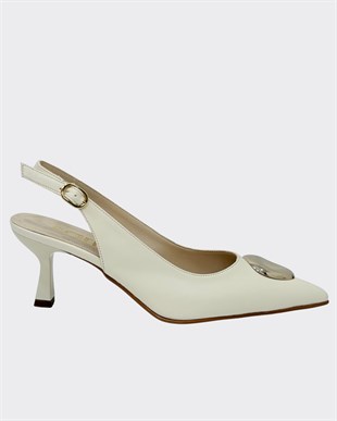 Toka Tasarımlı Arkası Açık 6 Cm Rahat Topuklu Stiletto