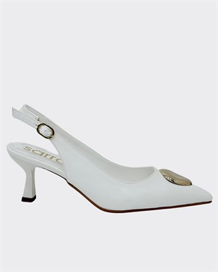 Toka Tasarımlı Arkası Açık 6 Cm Rahat Topuklu Stiletto
